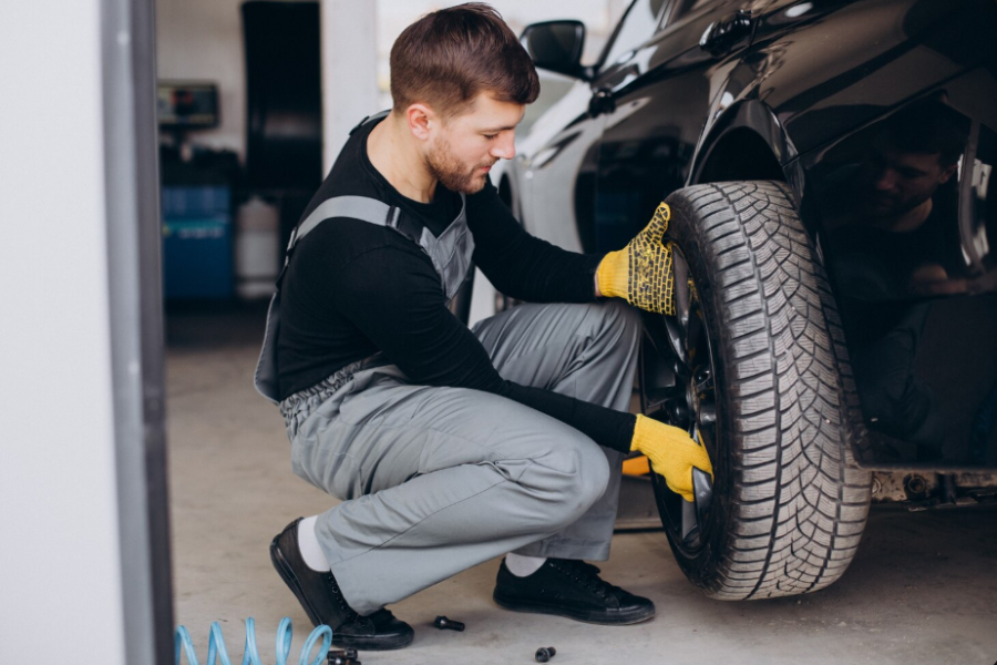 Flat Tire Removal in West Covina, CA